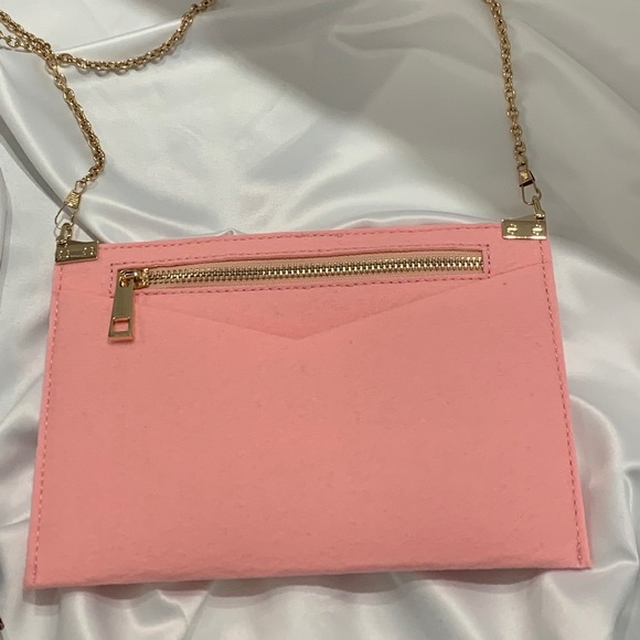 Louis Vuitton Monogram Large Kirigami Pochette - Picture 3 of 15